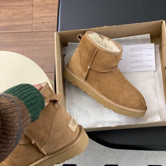 UGG Women's Classic Ultra Mini Boots - Picture 5 of 9